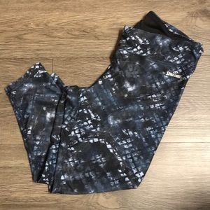 ❌ SOLD - Spalding Workout Capris